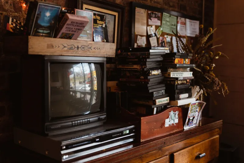 Losers Never Looked So Good: The Thriving Collector Scene Built Around Formats That Didn't Make It